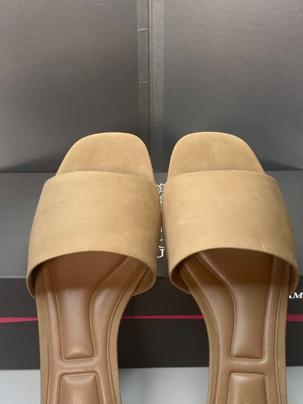 Vince Camuto Cheleah Tortilla Slide Sandals Size 8M NIB - Picture 8 of 16